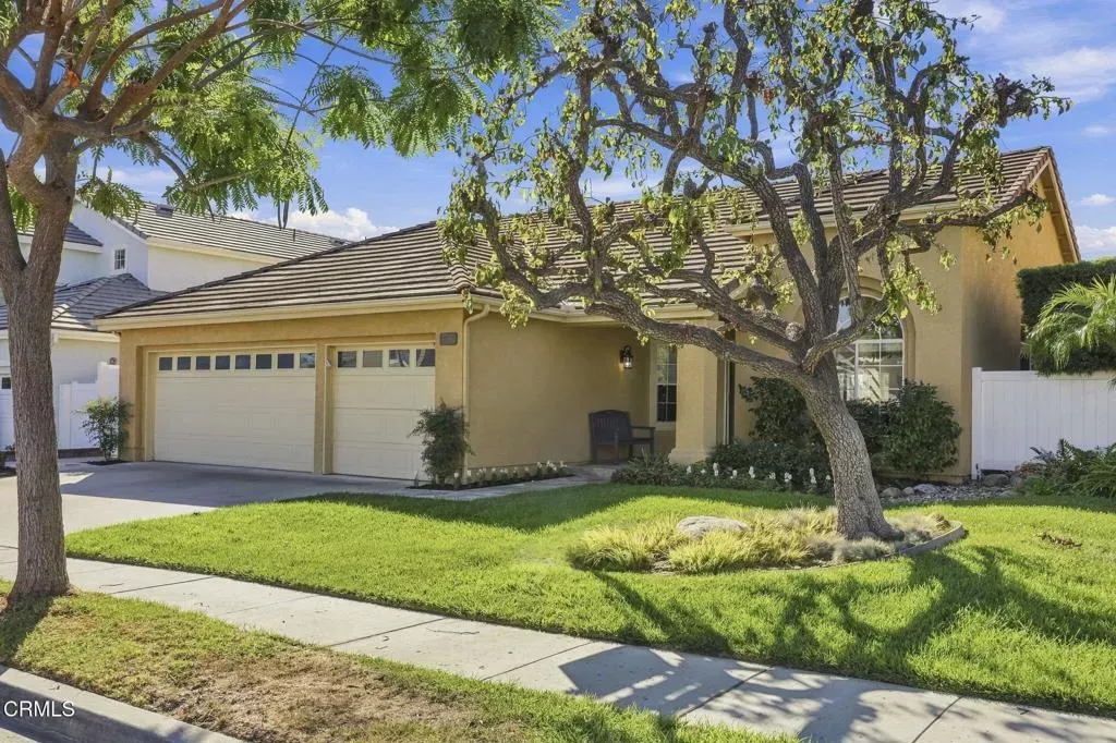 Property Photo: 7696 Hermosa Street CA 93004