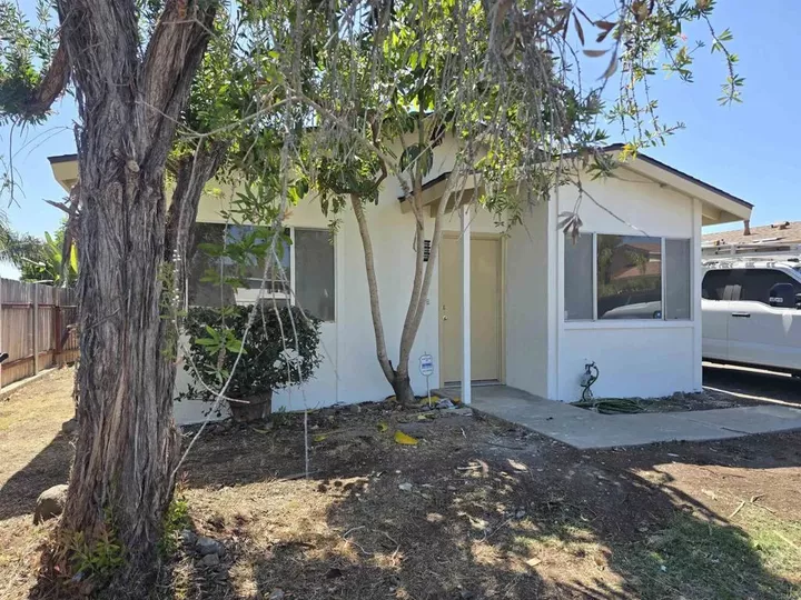 Property Photo: 841 Arcadia Avenue CA 92084