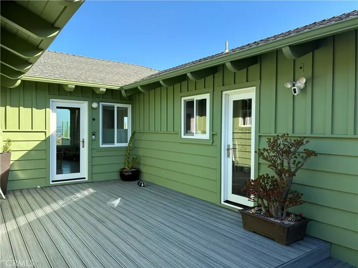Property Photo: 2460 Bayview Heights CA 93402