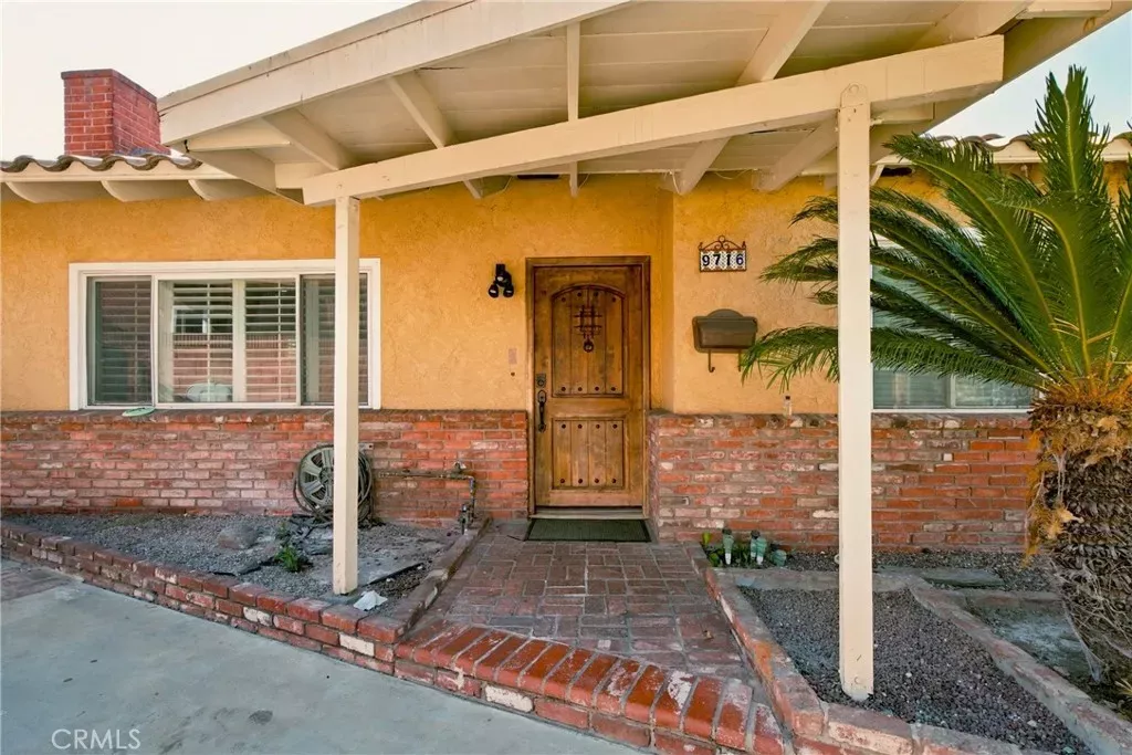 Property Photo: 9716 Washington CA 90660