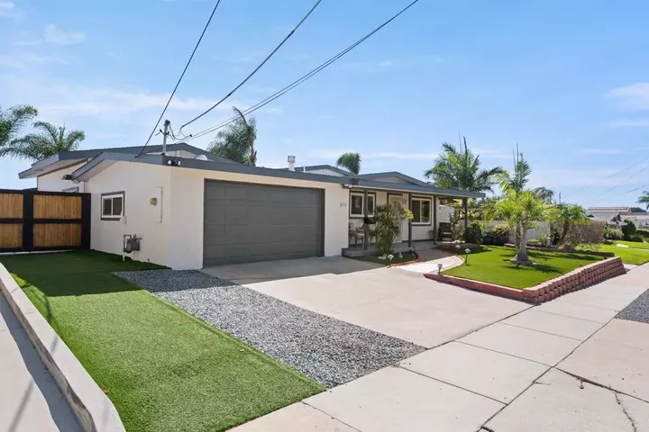 Property Photo:  470 Jamul Ct  CA 91911 