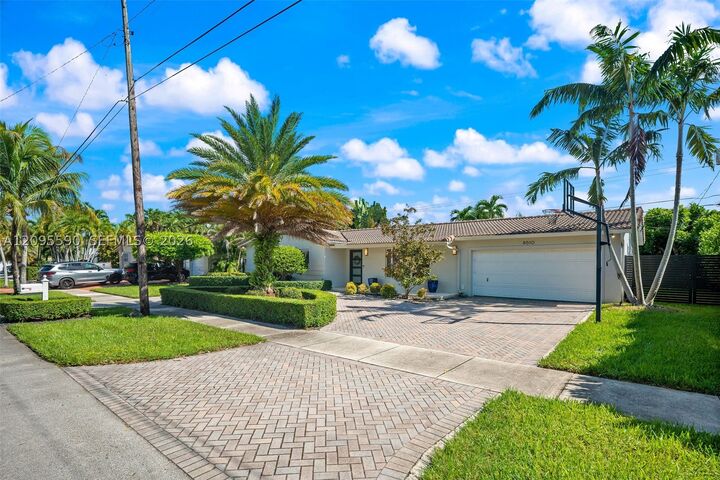 Property Photo: 8610 SW 47th St FL 33155