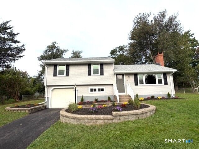 Property Photo: 19 Winthrop Boulevard CT 06416