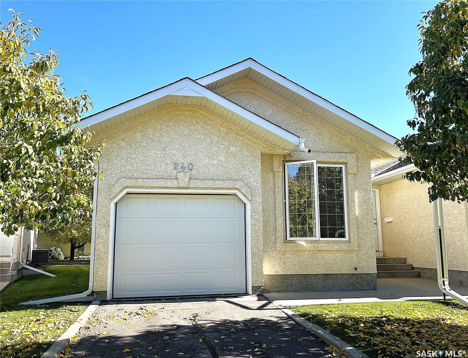 Property Photo:  815 Heritage Green 240  SK S7H 5R6 