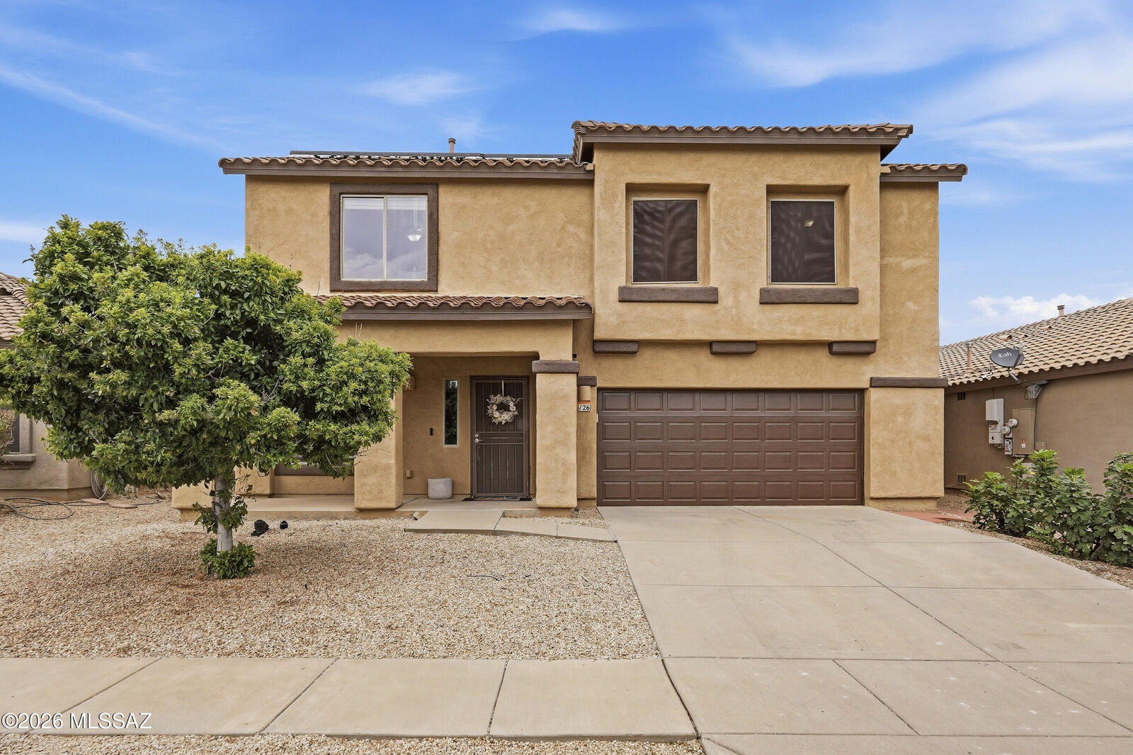 Property Photo:  126 W Calle Patio Lindo  AZ 85629 
