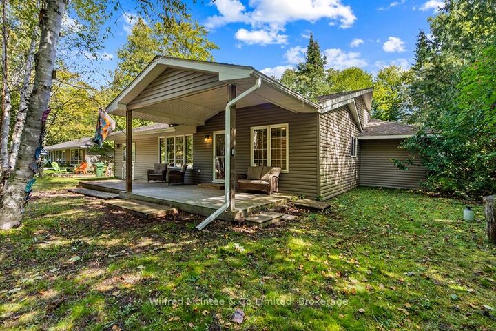 Property Photo:  7 3rd Avenue S  ON N0H 2L0 