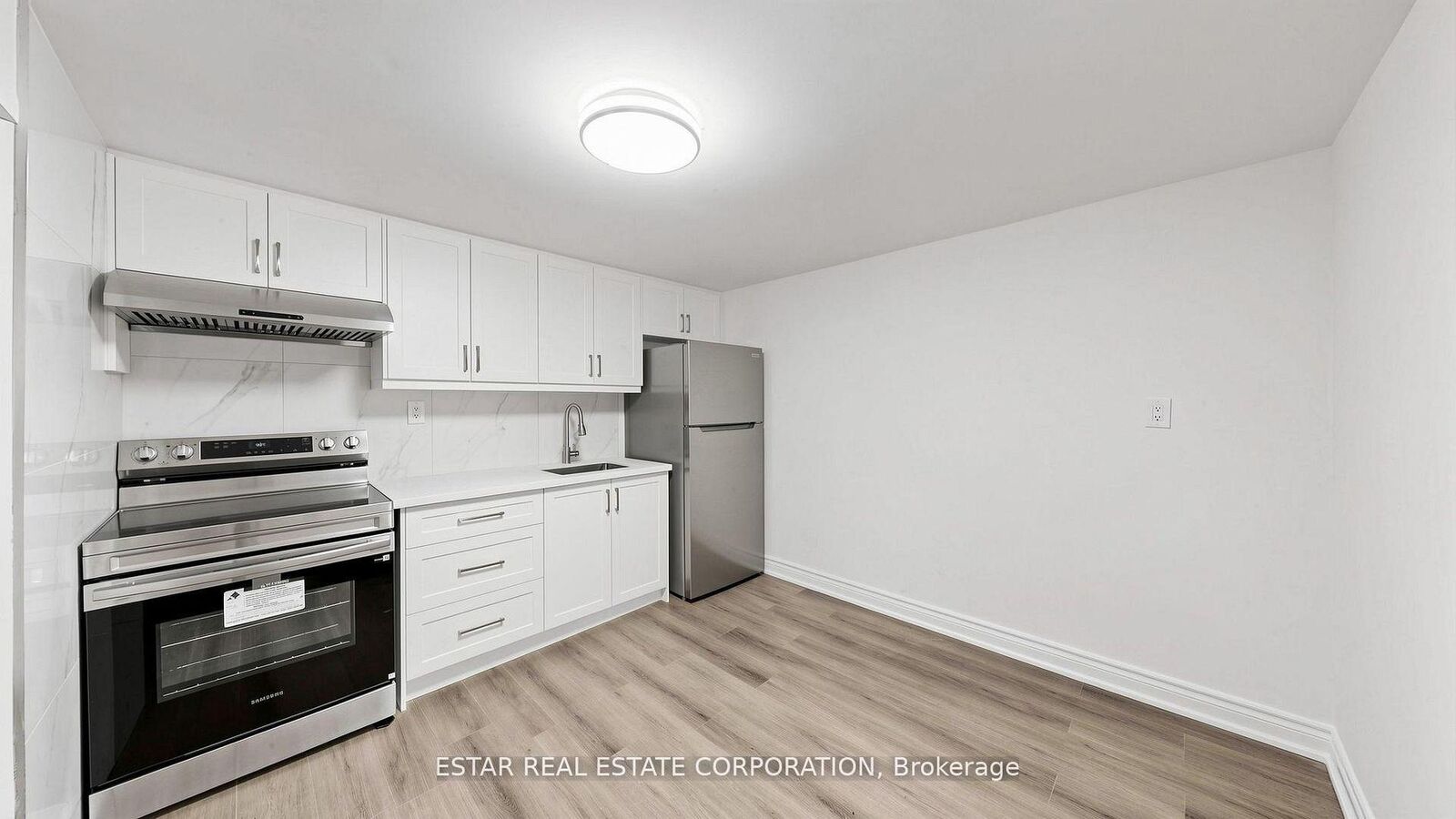 Property Photo:  91 Whitehorn Crescent Bsmt  ON M2J 3B1 