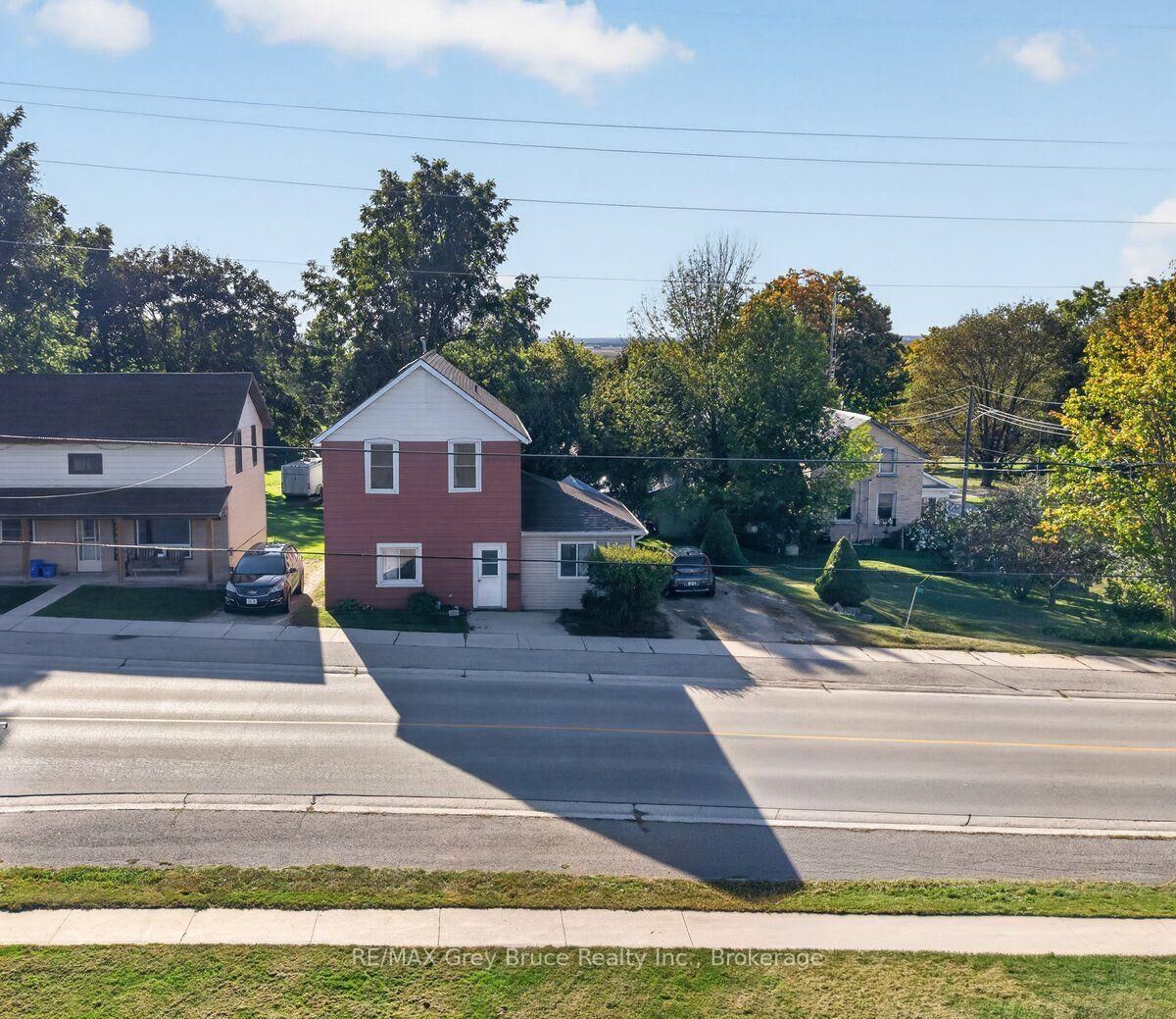 Property Photo:  14 Main Street  ON N0G 1S0 