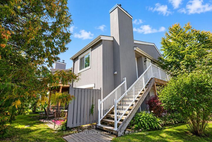 Property Photo:  19 Dawson Drive 53  ON L9Y 5B4 