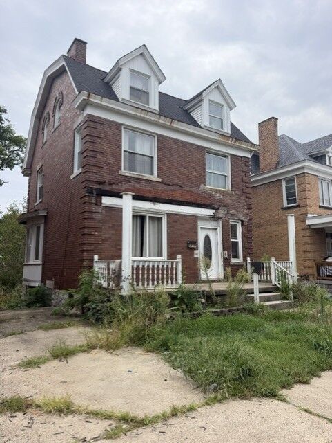 Property Photo:  308 Suncrest Street  PA 15210 