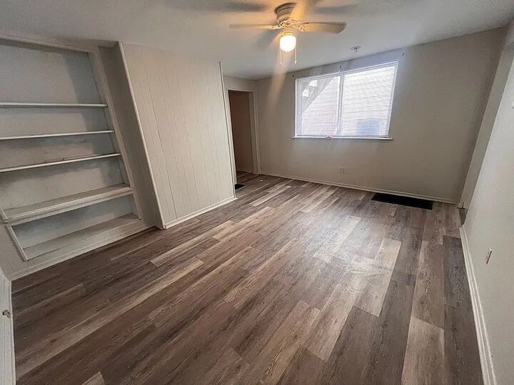 Property Photo: 207 Railroad Ave PA 15106