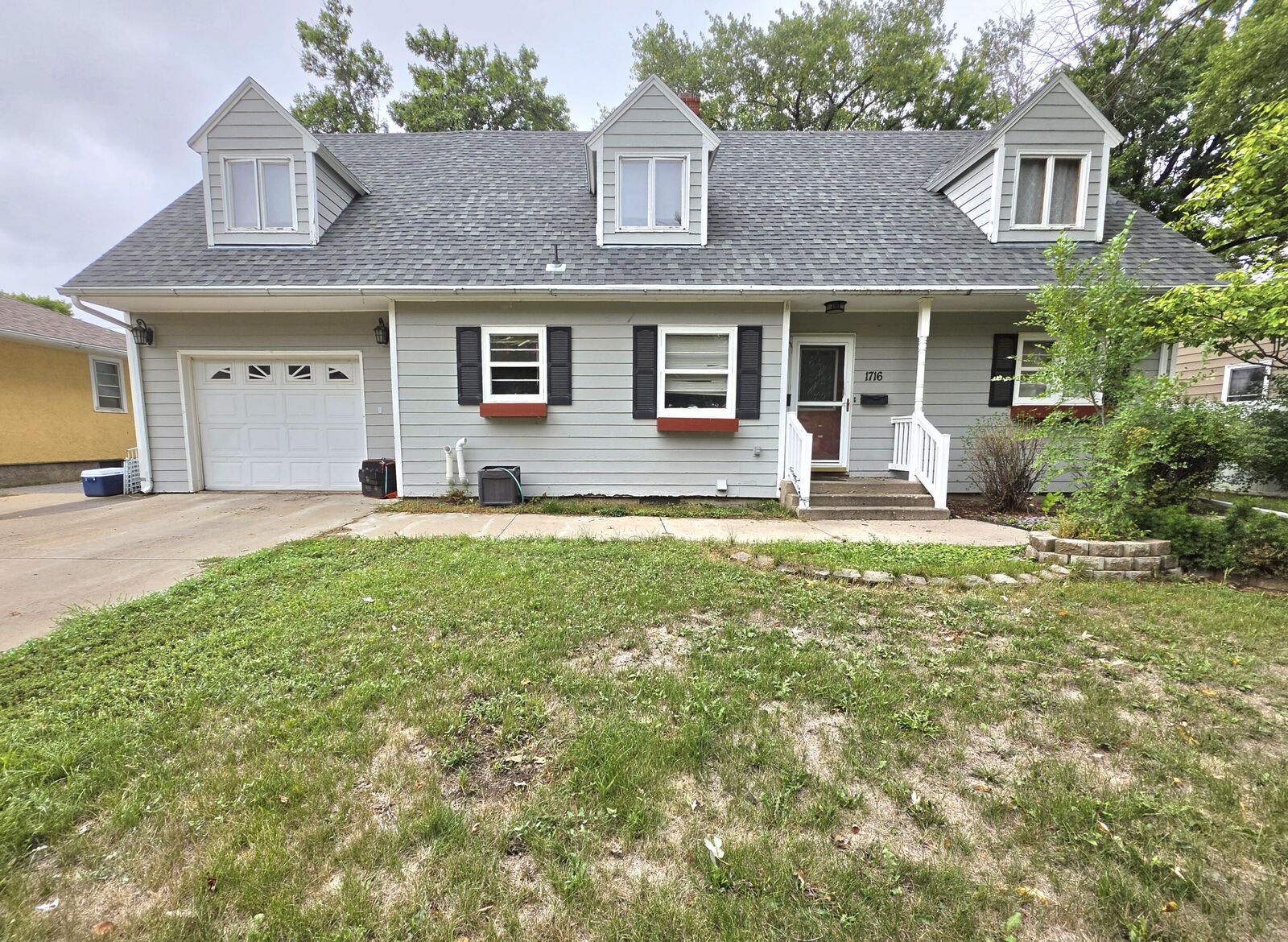 Property Photo:  1716 S 3rd Street  SD 57401 