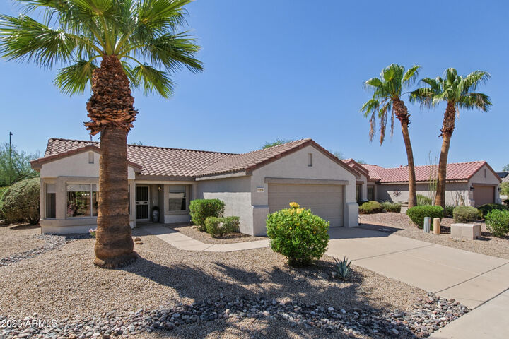 Property Photo:  16275 W Desert Winds Drive  AZ 85374 
