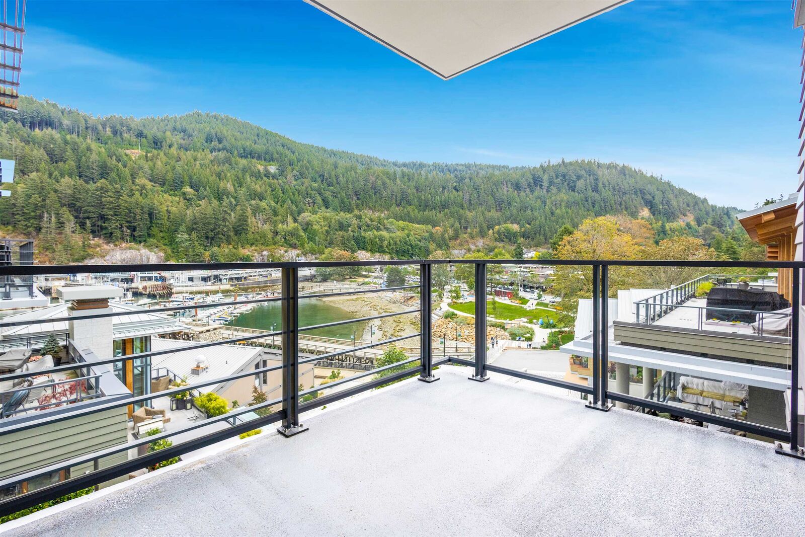 Property Photo:  6699 Nelson Ave 503  BC V7W 2A5 