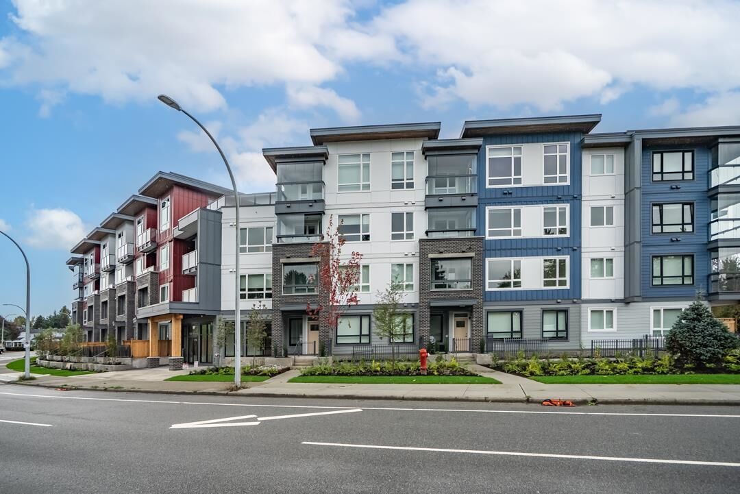 Property Photo:  13788 76 Avenue 406  BC V3W 3V9 