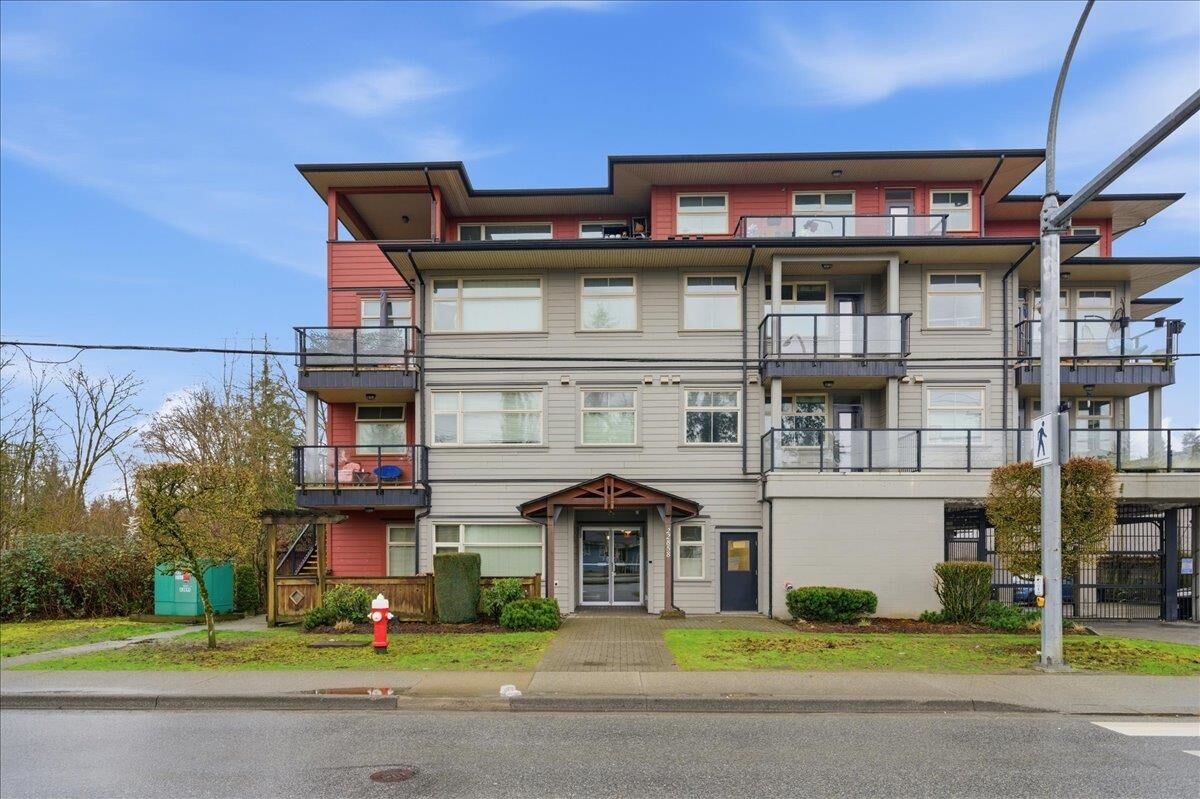 Property Photo:  22858 Lougheed Highway 307  BC V2X 2V6 