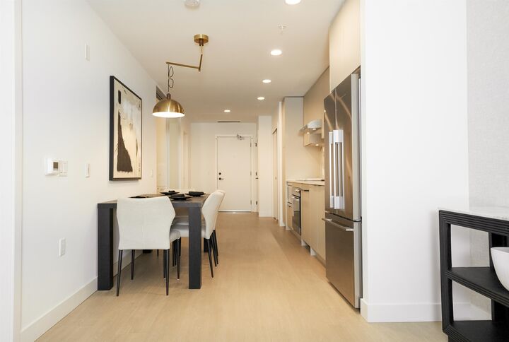 Property Photo:  422 E 3rd Street 358  BC V7L 0K1 