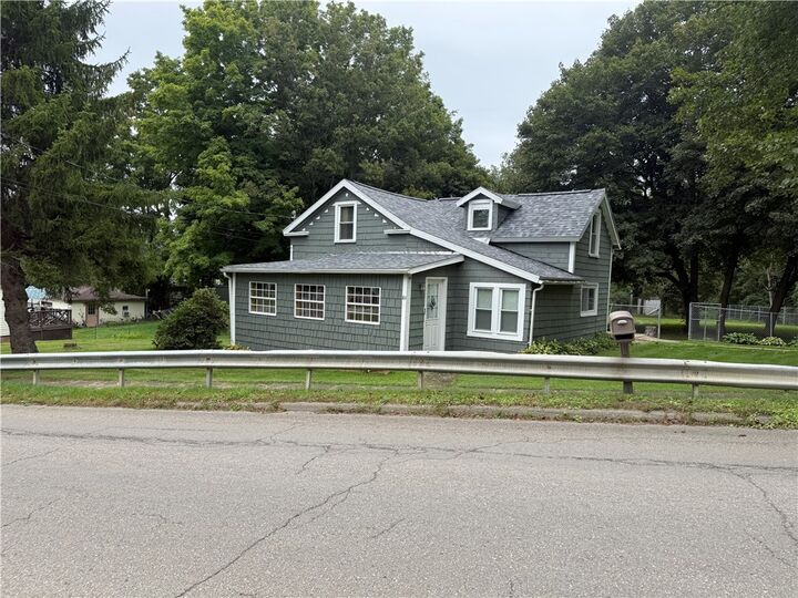 Property Photo:  84 South Street  NY 14801 