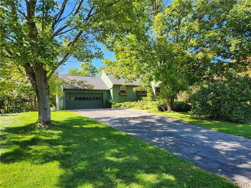 Property Photo:  4381 Kasson Road  NY 13215 