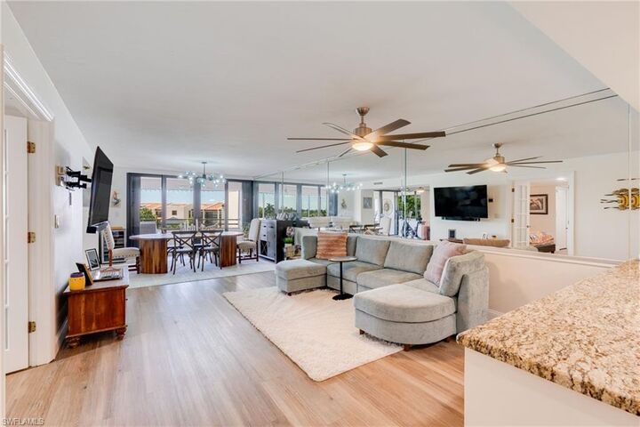 Property Photo: 5260 S Landings Dr 506 FL 33919