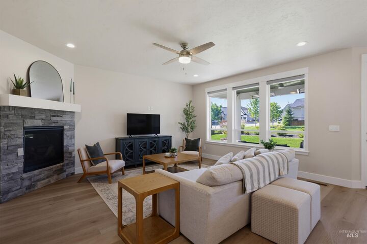 Property Photo: 1457 W Tenzing St ID 83686