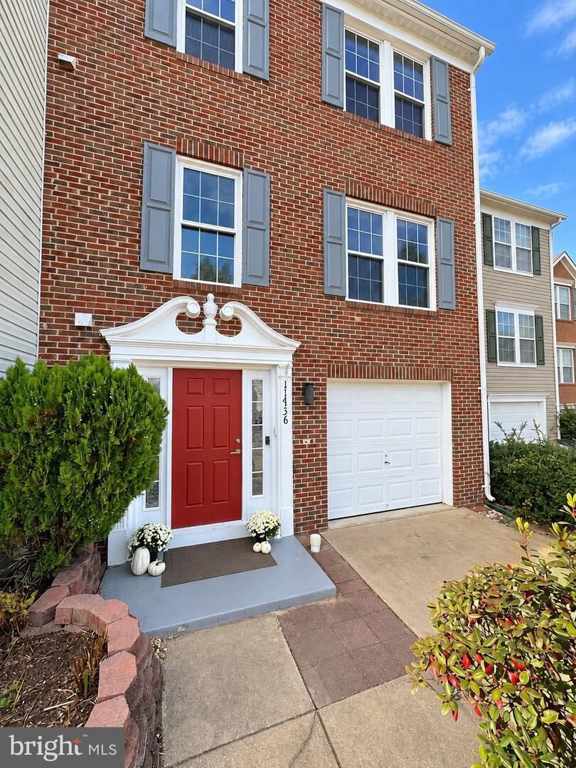 Property Photo:  11736 Batley Place  VA 22192 