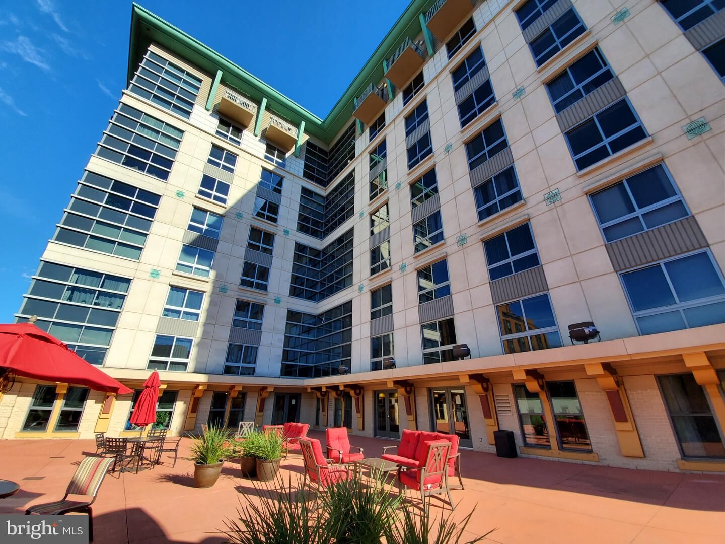 Property Photo:  777 NW 7th Street NW 906  DC 20001 