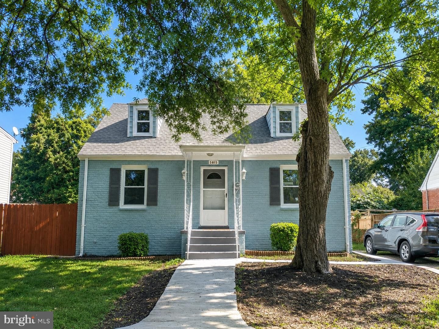 Property Photo:  5815 31st Place  MD 20782 