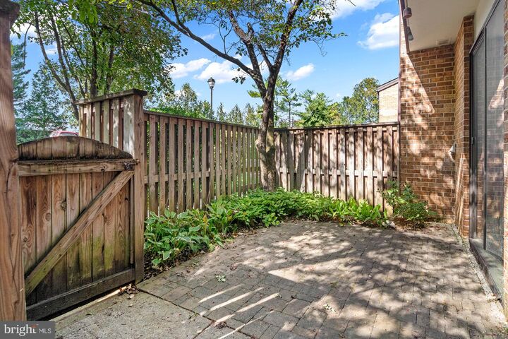 Property Photo:  3 Waterbird Court 3  MD 21030 