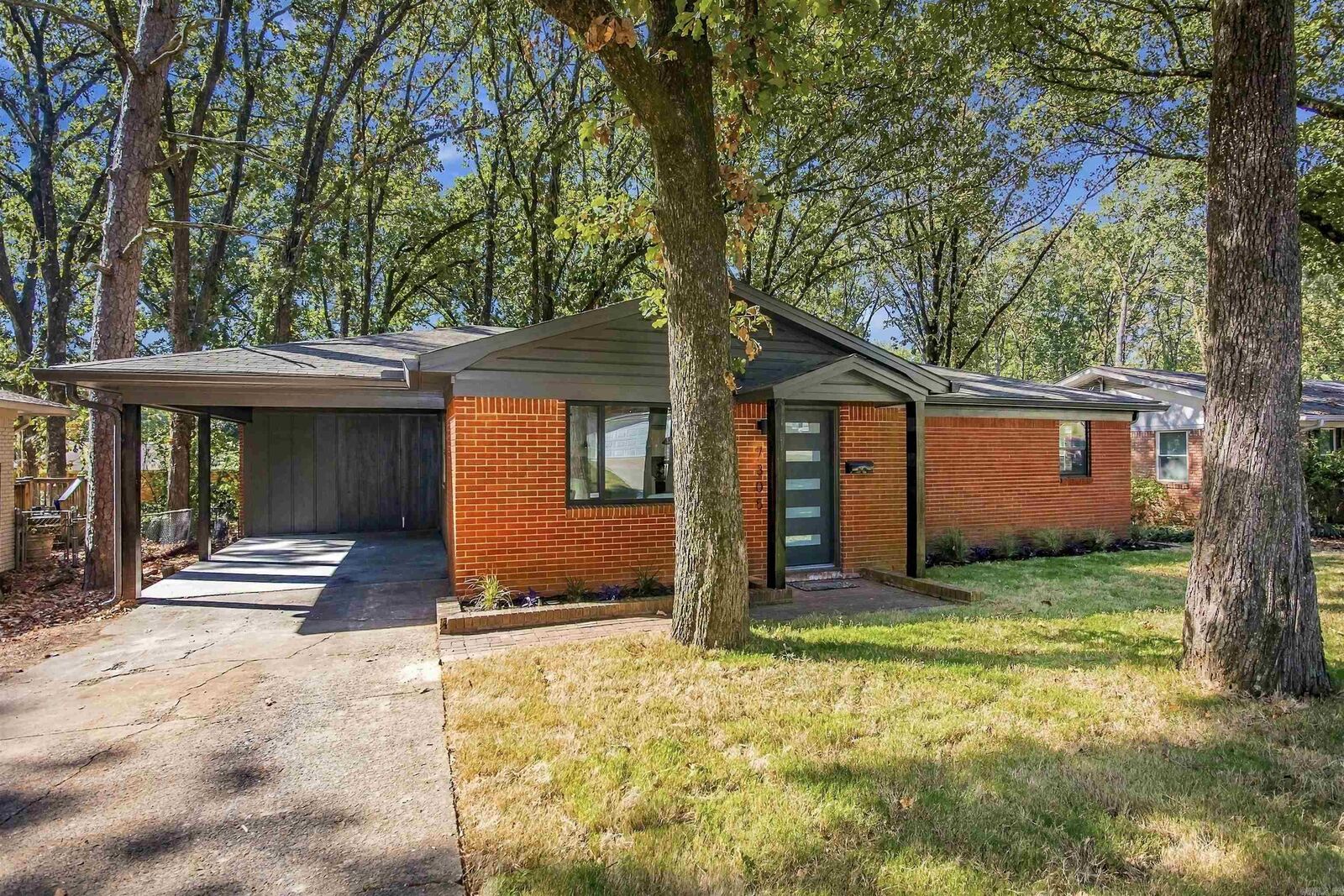 Property Photo: 7305 L Street AR 72207