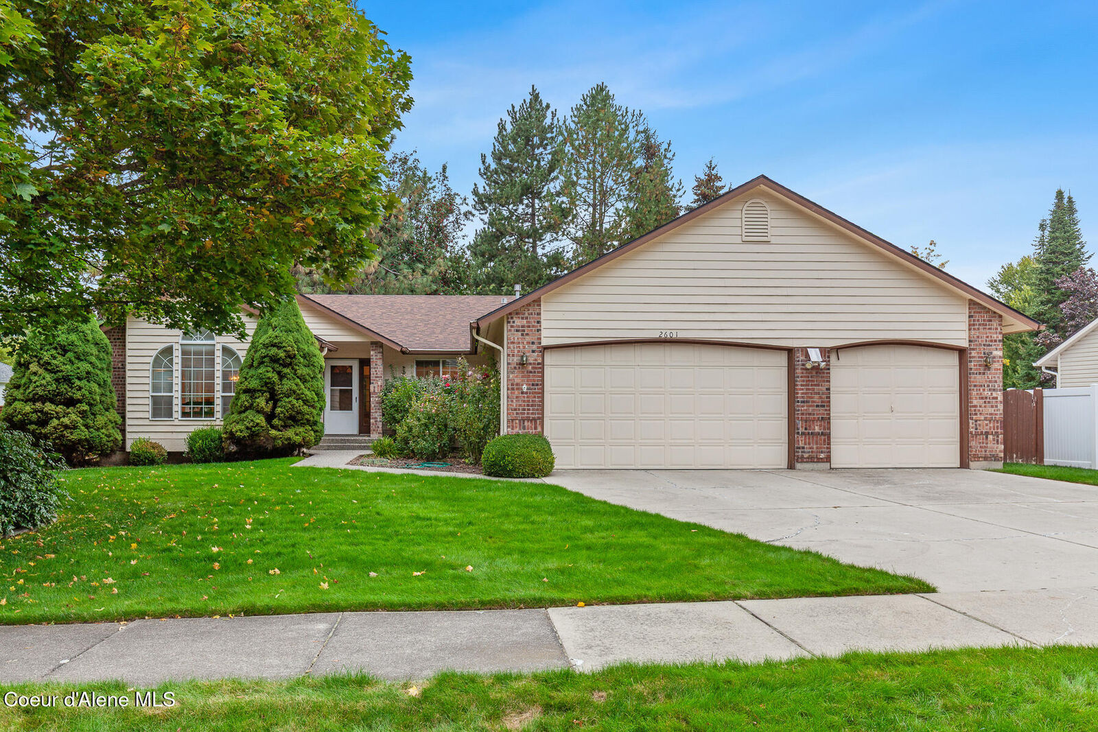 Property Photo:  2601 E Thomas Hill Dr  ID 83815 