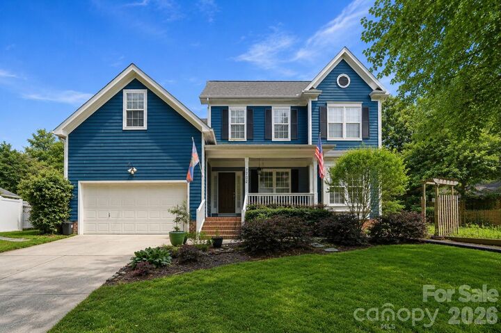 Property Photo: 7702 Spanish Oaks Drive NC 28173