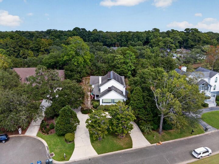 Property Photo:  86 Indigo Point Drive  SC 29407 