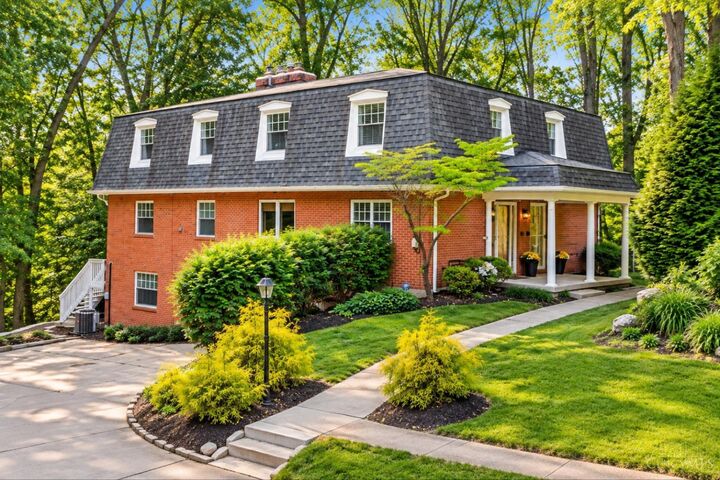 Property Photo:  1207 Isis  OH 45208 