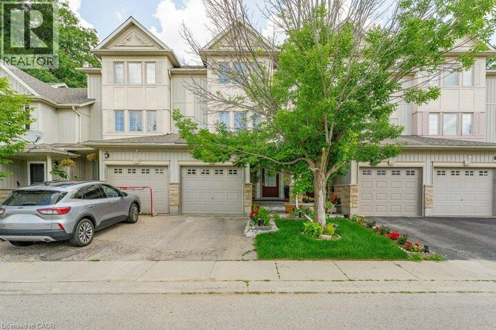 Property Photo:  110 Activa Avenue E33  ON N2E 4K4 