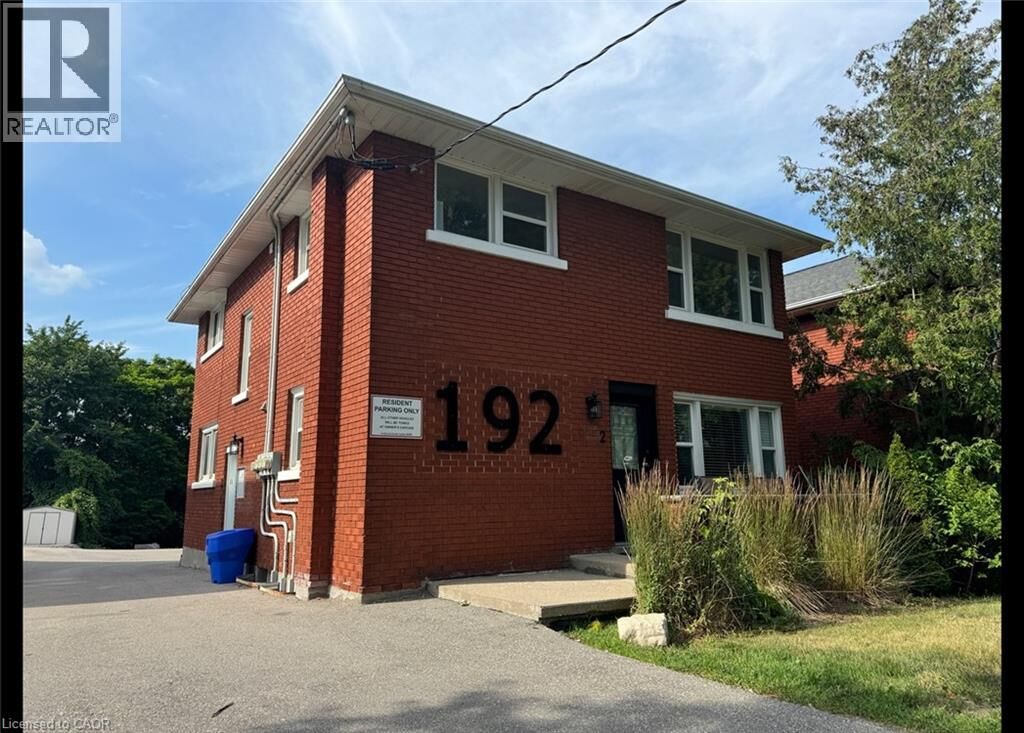 Property Photo:  192 Allen Street East 1  ON N2J 1K1 