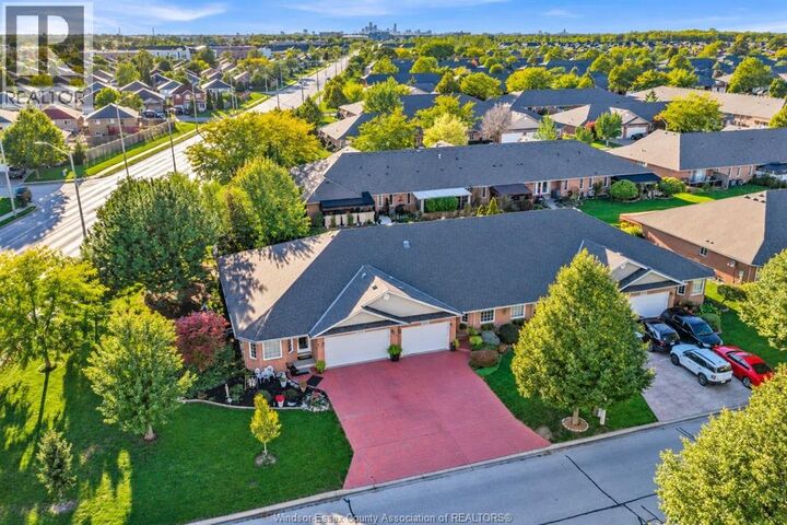 Property Photo:  2211 Chateau Avenue  ON N8P 1N6 