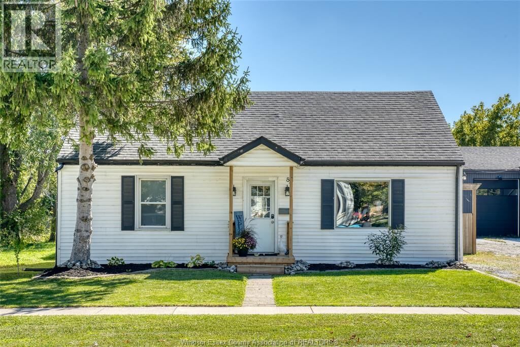 Property Photo:  84 Cameron  ON N8M 2L5 