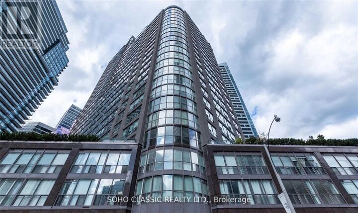 Property Photo: 24 Wellesley Street West 1811 ON M4Y 2X6