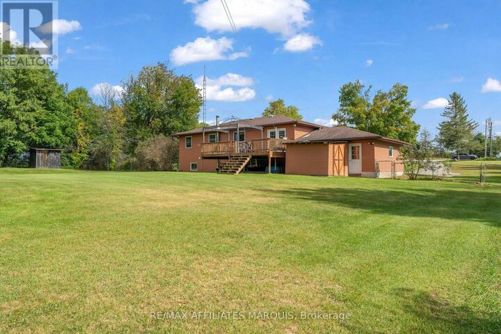Property Photo:  174 McGuire Road  ON K7A 4S4 