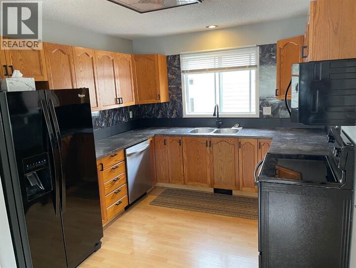 Property Photo:  33 Graham Road  AB T7S 1B7 