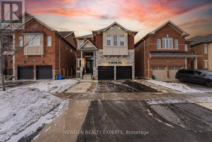 Property Photo:  17 Monarch Drive  ON L7G 0H9 