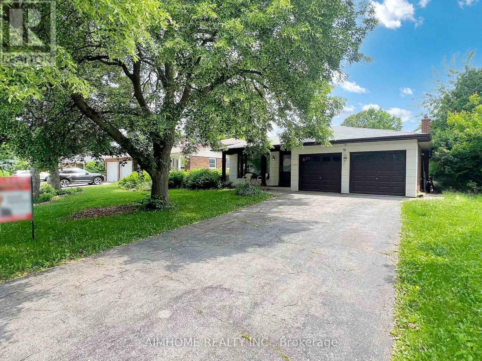 Property Photo:  51 Royal Orchard Boulevard Lower L  ON L3T 3C7 
