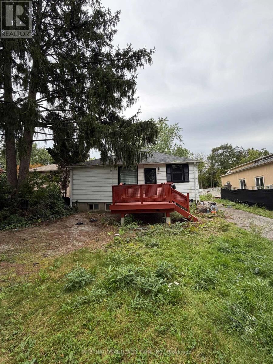 Property Photo:  1478 Rosebank Road  ON L1V 1P4 