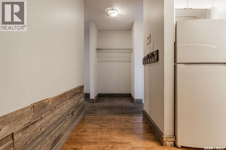 Property Photo:  212 3302 33rd Street W  SK S7L 6C9 