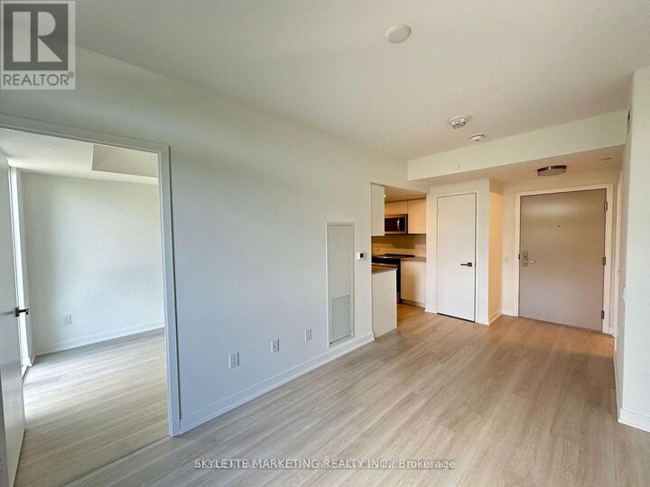Property Photo:  500 Wilson Avenue 318  ON M3H 5Y9 