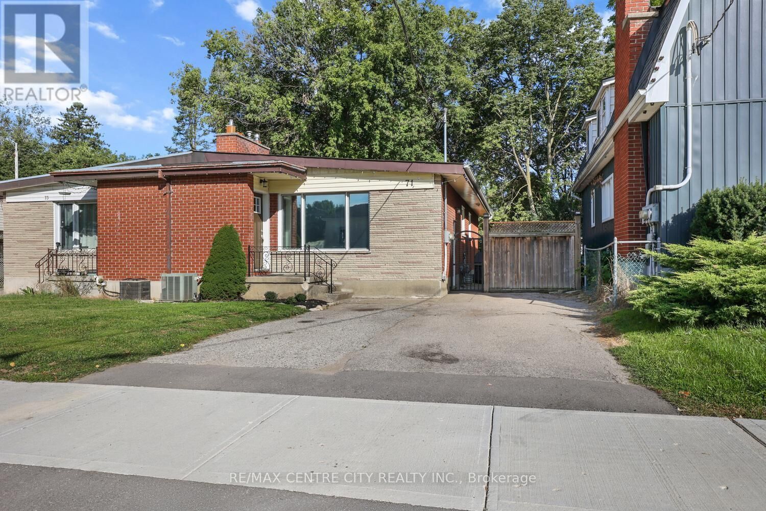 Property Photo:  71 Cavendish Crescent  ON N6H 1A3 