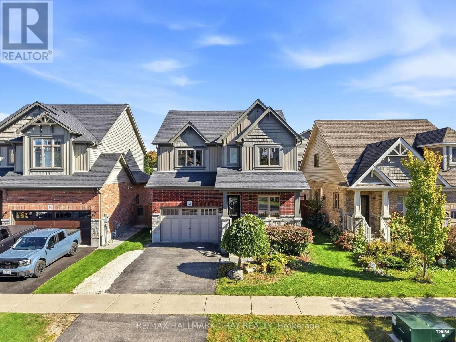 Property Photo: 61 Carleton Trail ON L0G 1A0