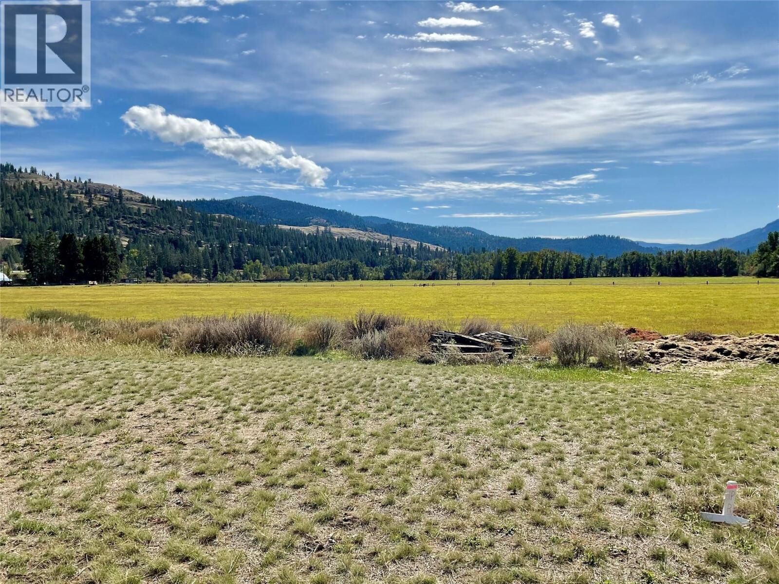 Property Photo:  388 Fourth Avenue  BC V0H 1M0 