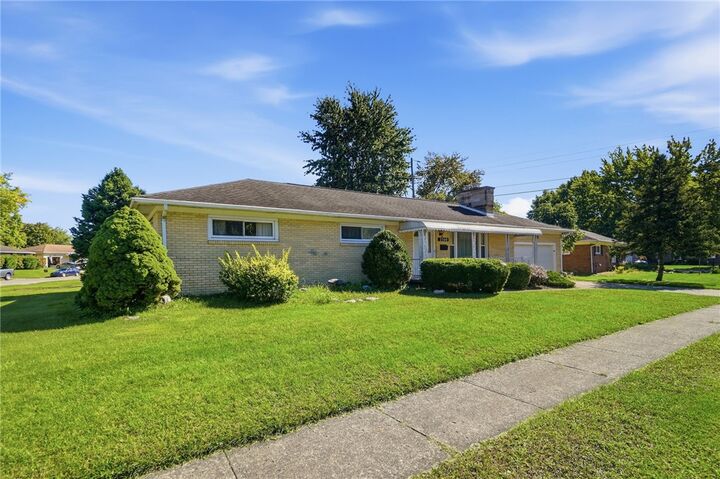 Property Photo:  2560 Casey Drive  OH 45503 